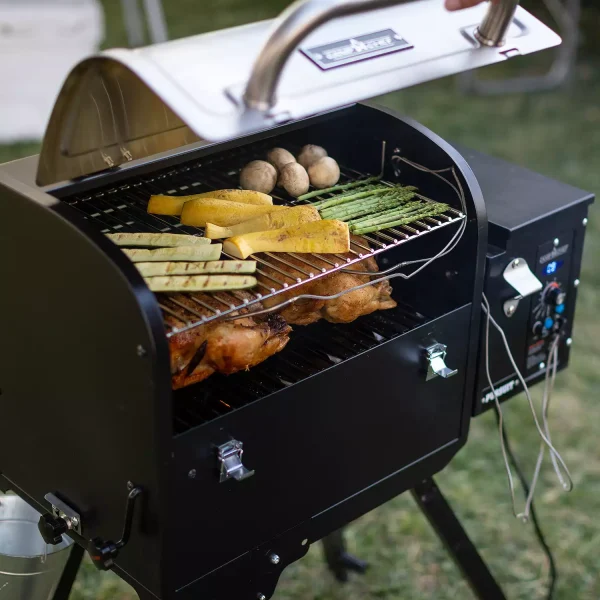 Pursuit 20 Portable Pellet Grill - Image 5