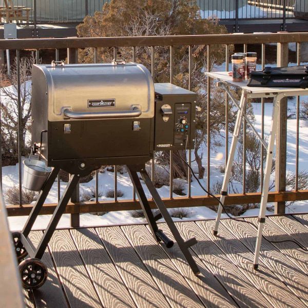 Pursuit 20 Portable Pellet Grill - Image 2