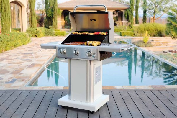 Pearl 3-Burner Liquid Propane Gas Grill - Image 14