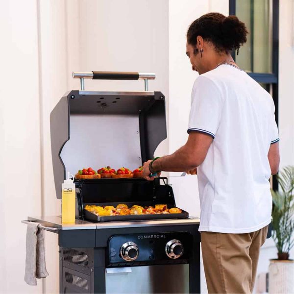 Commercial Series Grill and Griddle Combo Stainless Steel 2-Burner Liquid Propane and Natural Gas Infrared Gas Grill - Image 14
