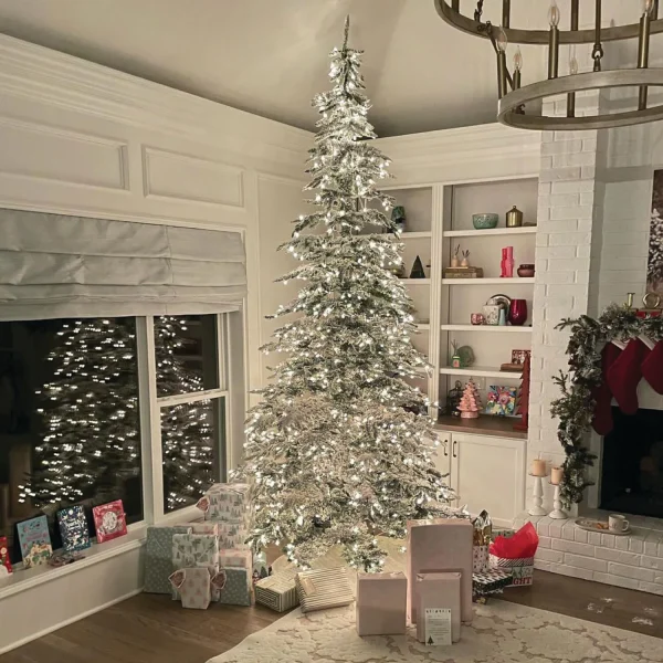 Fraser Hill Farm 9-ft Mountain Pine Pre-lit Flocked White Artificial Christmas Tree with Clear Incandescent Lights - Image 4