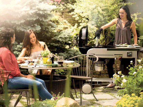 Performer Premium: Grill, Side Table   More for Perfect BBQs (22-Inch) - Image 16