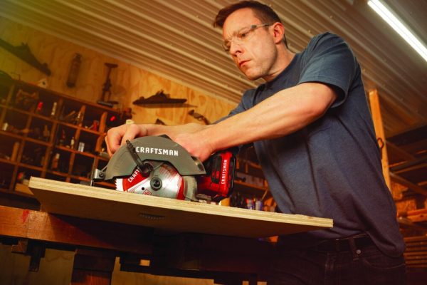 CMCK401D2 V20 4-Tool 20-volt Max Power Tool Combo Kit Case (2 Li-ion Batteries Included and Charger Included) - Image 10
