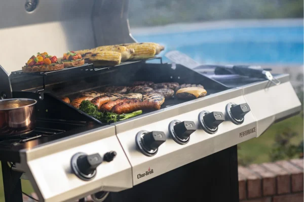 Charbroil Performance Series 4-Burner Propane Gas Grill Cart with Side Burner - Image 3