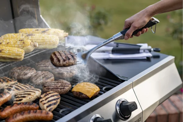 Charbroil Performance Series 4-Burner Propane Gas Grill Cart with Side Burner - Image 16