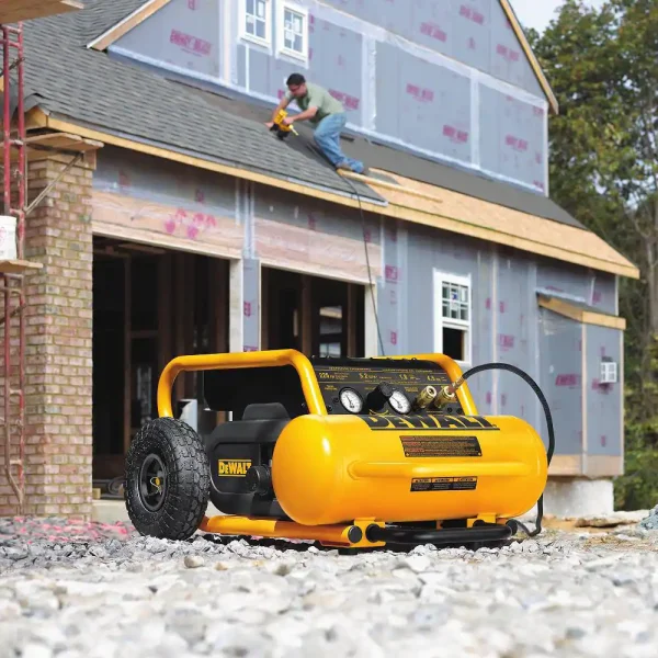 D55146 4.5 Gal. Portable Electric Air Compressor - Image 14