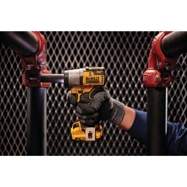 DCF902B XTREME 12-volt Max Variable Speed Brushless 3/8-in square Drive Cordless Impact Wrench (Tool Only) - Image 4