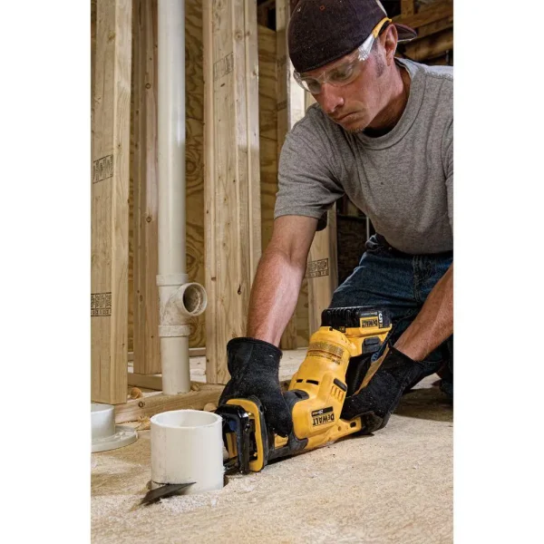 DCS387P1 20-Volt MAX Lithium-Ion Cordless Compact Reciprocating Saw Kit with Battery 5Ah, Charger and Contractor Bag - Image 11