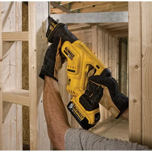 DCS387P1 20-Volt MAX Lithium-Ion Cordless Compact Reciprocating Saw Kit with Battery 5Ah, Charger and Contractor Bag - Image 10