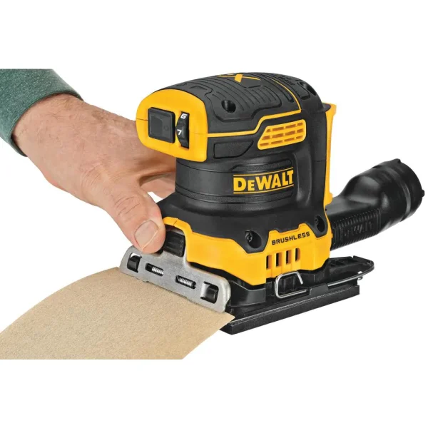DCW200B 20-Volt MAX XR Cordless Brushless 1/4 Sheet Variable Speed Sander (Tool-Only) - Image 5