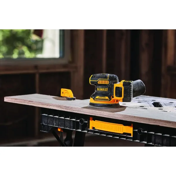 DCW210D1 20-Volt MAX XR Cordless Brushless 5 in. Random Orbital Sander with (1) 20-Volt Battery 2.0Ah   Charger - Image 9