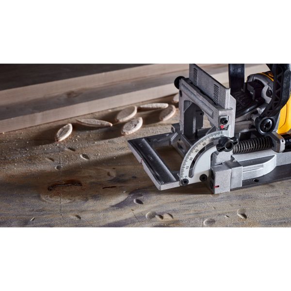 DCW682B 20V Max Xr Brushless Cordless Biscuit Joiner (Tool Only) - Image 18