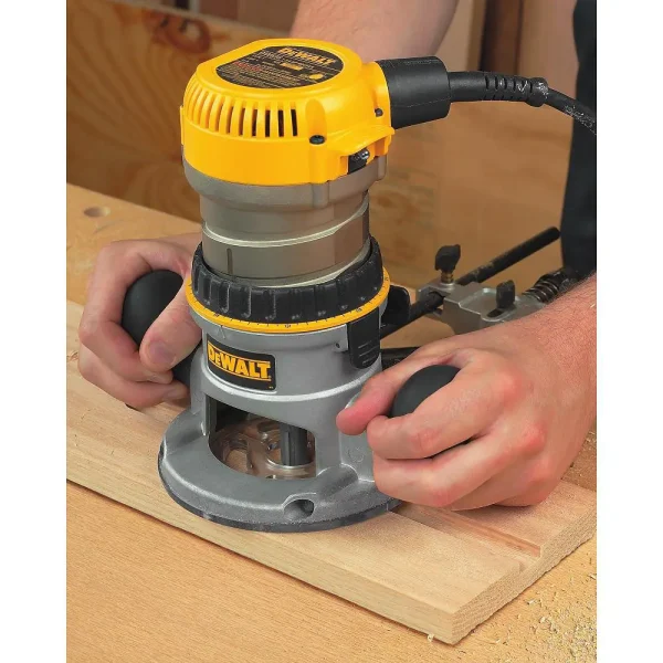 DW616 1.75 HP Fixed Base Router - Image 5