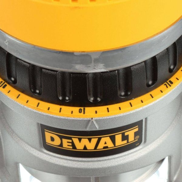 DW616PK 11 Amp Corded 1-3/4 Horsepower Fixed Base / Plunge Router Combo Kit - Image 7