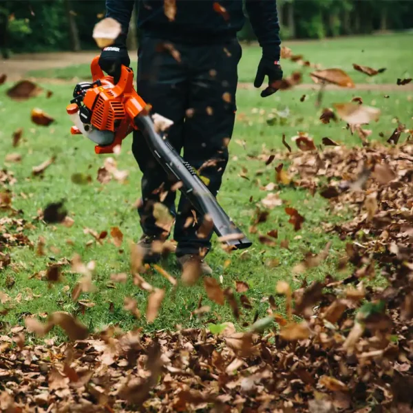 PB-255LN 191 MPH 354 CFM 25.4 cc Gas 2-Stroke Cycle Low Noise Handheld Leaf Blower - Image 3