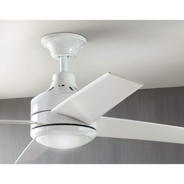 Collection 54727-BOND Mercer 52 in. Integrated LED Indoor White Ceiling Fan with Light Kit works with Google Assistant and Alexa - Image 6