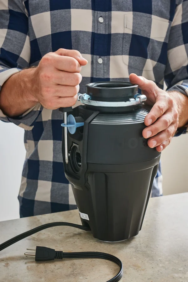 Moen EX75C Host Corded 3/4-HP Continuous Feed Noise Insulation Garbage Disposal - Image 5