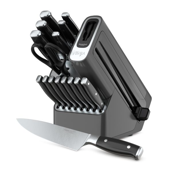 Foodi NeverDull Premium 17-Piece Knife Set with Built-in Sharpener