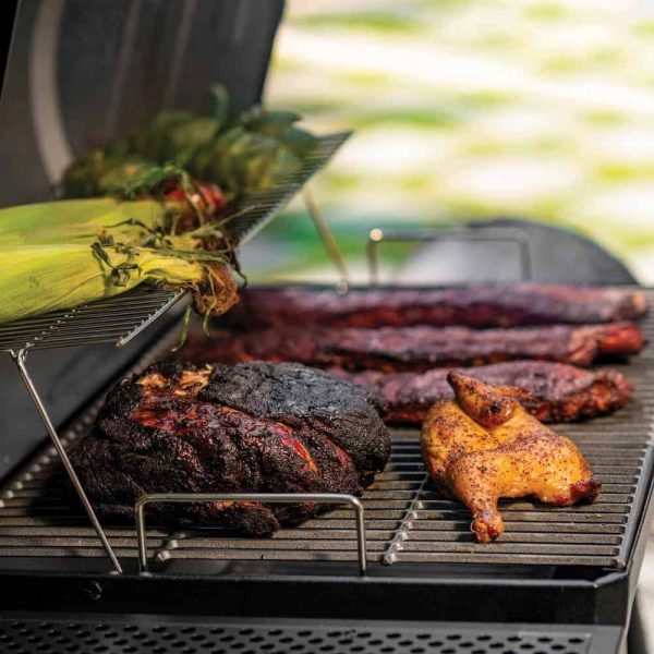 Char-Griller 1733 Smokin  Champ Charcoal Grill Offset Smoker in Black - Image 8