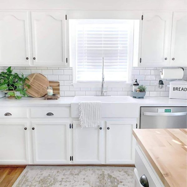 SINKOLOGY Josephine 34 in. 3-Hole Quick-Fit Farmhouse Apron Front Drop-in Single Bowl Crisp White Fireclay Kitchen Sink - Image 5