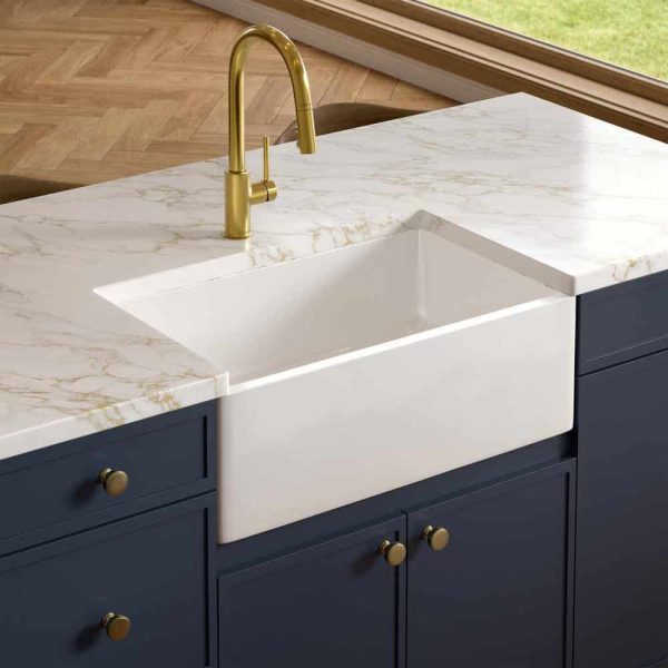 SINKOLOGY SK499-30FC Bradstreet II 30 in. Farmhouse Apron Front Undermount Single Bowl Crisp White Fireclay Kitchen Sink